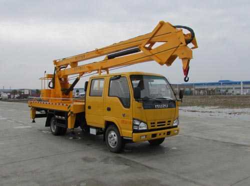 慶鈴五十鈴雙排18米高空作業(yè)車